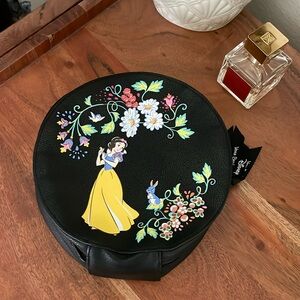 Vera Bradley Disney Snow White cosmetic bag
